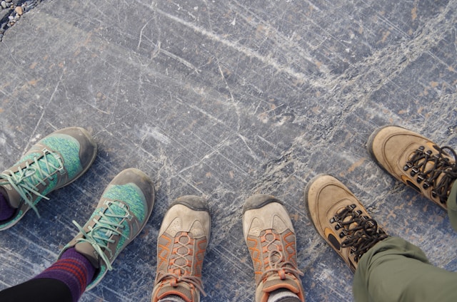Clean boots – Car-free family